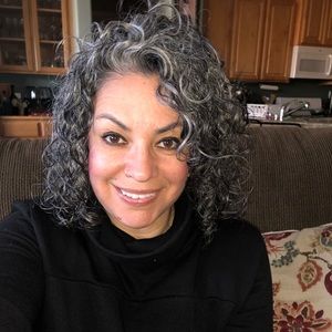 Meet your Posher, Secilia